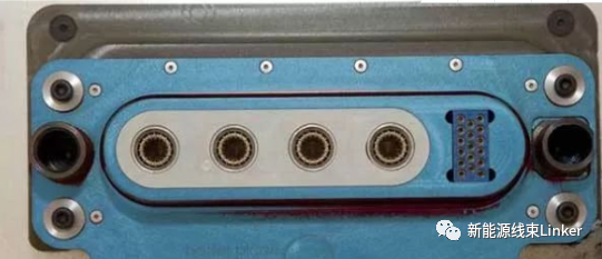 谈一下新能源汽车换电连接技术的图5