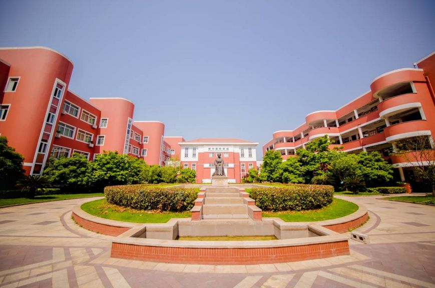 榮懷諸暨學(xué)校多大_諸暨榮懷學(xué)校_諸暨學(xué)校榮懷校區(qū)地址