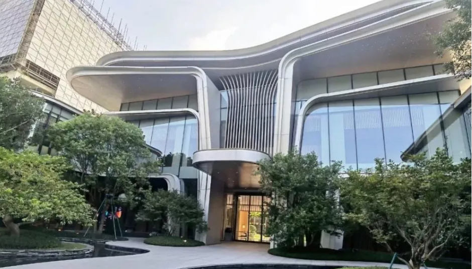 7万+/平！合生缦云预计低开？牛奶厂:抢客呢！