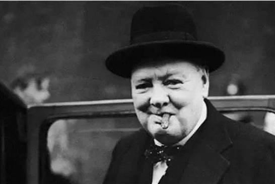 坦克世界闪电战倒车哪家强？首战便拿虎式开刀