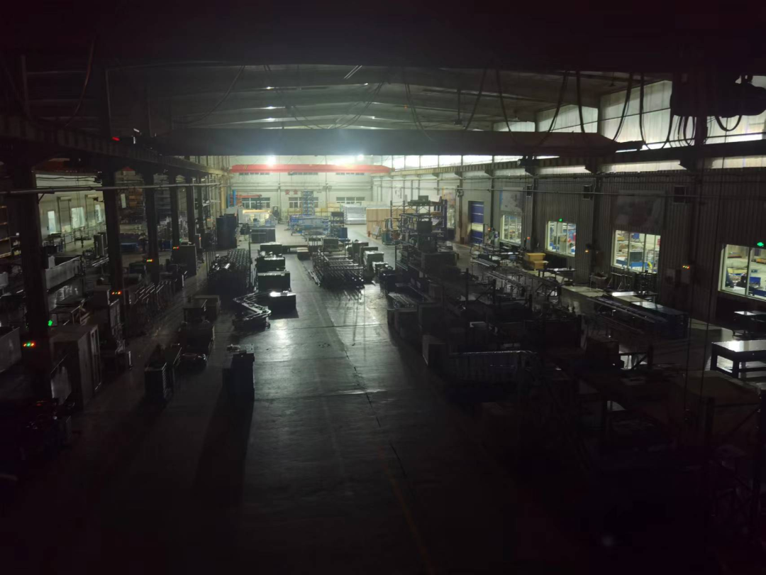 莫使金樽空对月举杯幸会有缘人 - 封面图