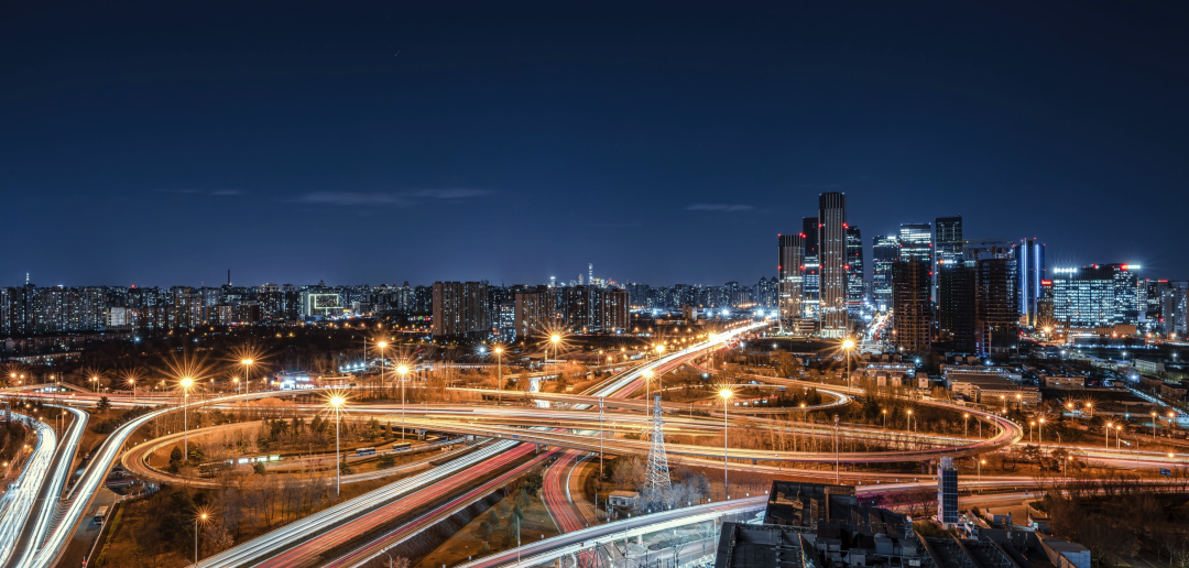 让生活的理想兑现，济南新中铁城“东方甄选”打开关于房子的新想象