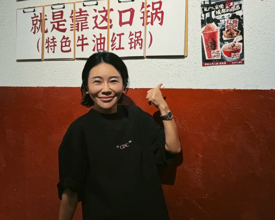 4月抖音主播收入排行榜，前20名最少月入200万！抖音4月直播带货排行榜TOP10！