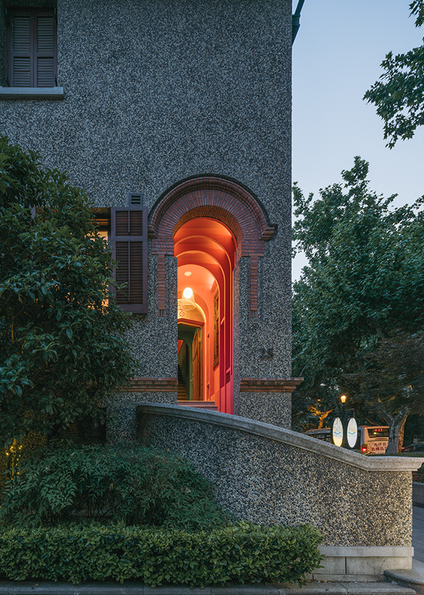 50岁设计圈大佬：只做一稿，拒绝修改。打造中国无数「绝美地标」