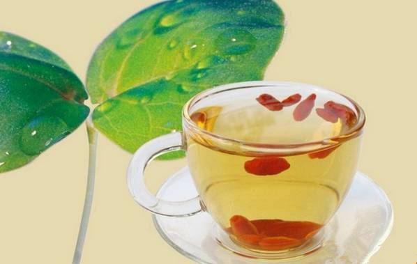 水蟑螂的功效与作用_水鱼的功效与作用_巴黎水的功效和作用