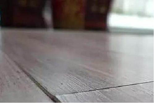 木地板地暖专用地垫_十大地暖专用地板品牌排行榜_地暖地板什么木好