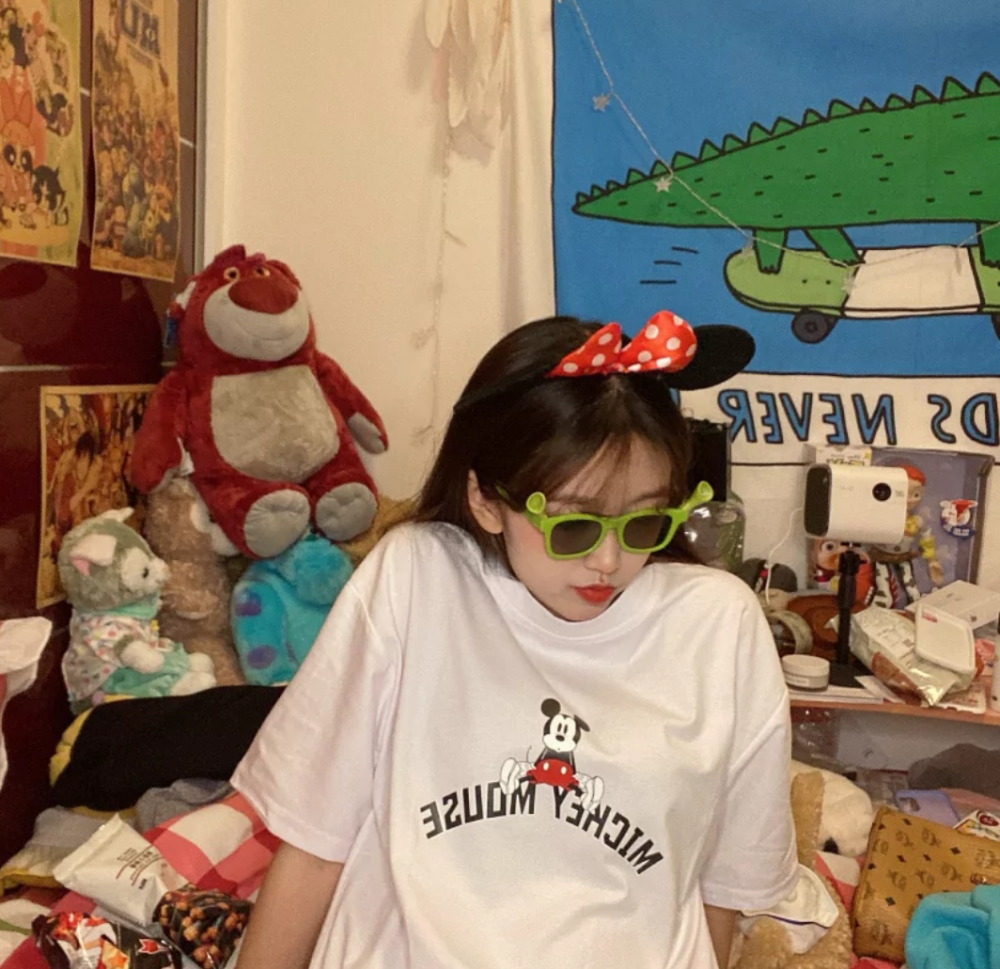 抖音头像丨可爱搞笑女生戴墨镜头像真人头像