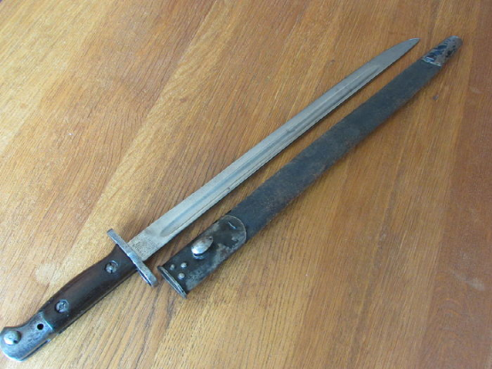 "不列颠之刃":被当拨火棍使用的英国刺刀小史 - chrome插件网