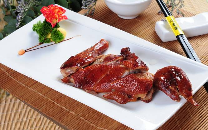 入口化渣,卤汁味浓郁的"卤鸭"(附香料水,卤水配方)