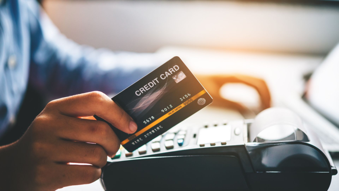 SWIFT跨境零售支付即时到账：费用透明覆盖中美 银行反击PayPal和Wise