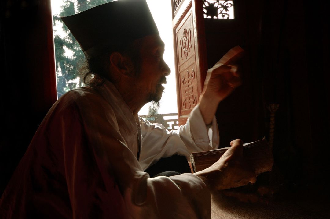 民间秘籍算命手抄本，直断六亲吉凶祸福!