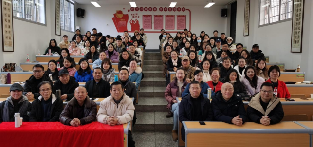 校园动态 | 湘潭市直中学美术工作坊第三次线下研修 暨湘潭市美术学科省基教课改项目教学技能研讨活动在益智中学举行