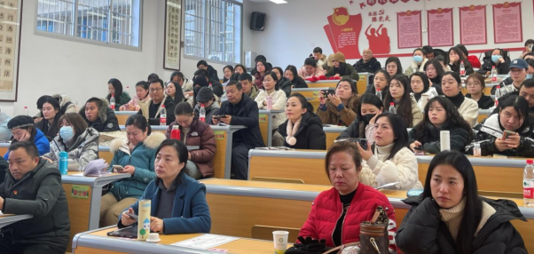 校园动态 | 湘潭市直中学美术工作坊第三次线下研修 暨湘潭市美术学科省基教课改项目教学技能研讨活动在益智中学举行