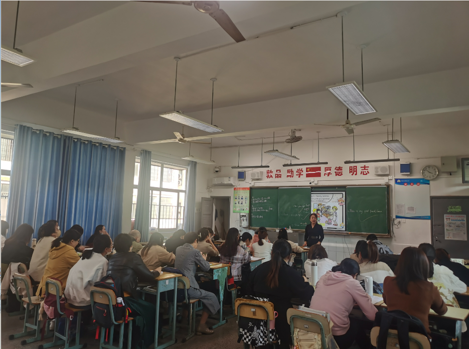 砥砺奋进，一路前行——记益智中学英语教研组活动