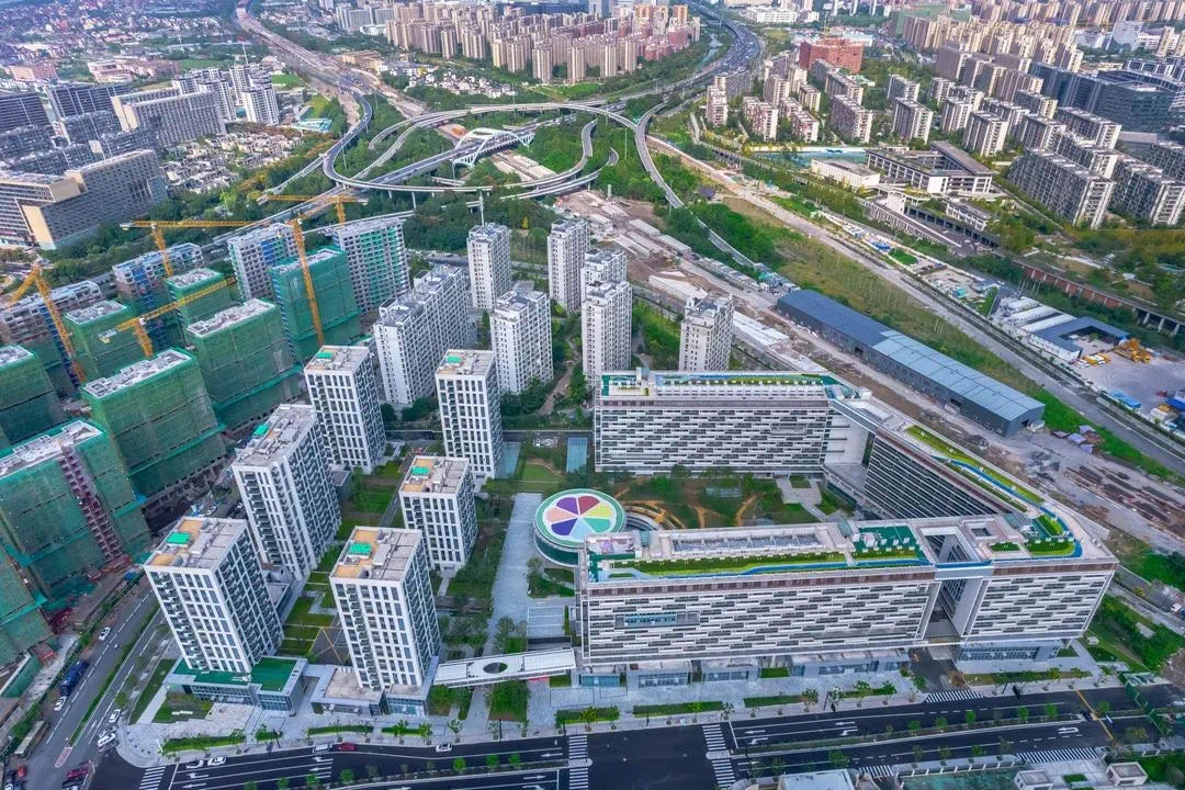 网球场地租赁价格_网球大满贯场地图片_网球双打场地平面图