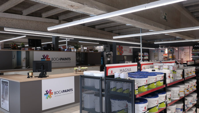 客製化的照明佈置，以兼顧時尚的裝修設計和高效的照明方式。