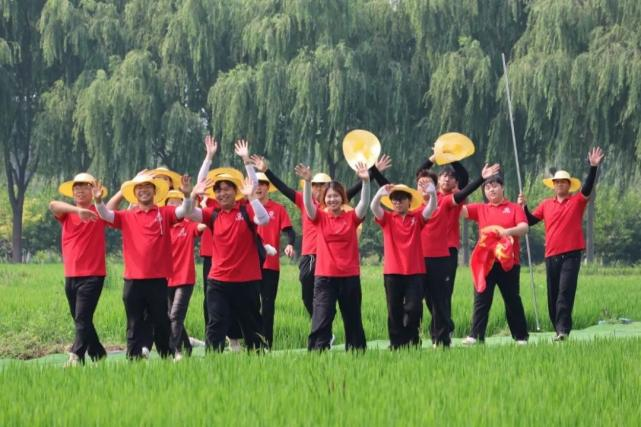 社斗牛娱乐官网实践（二十一）｜牛牛游戏经济牛牛游戏“薪火逐光”实践团赴神农现代农业示范园开展“三下乡”社斗牛娱乐官网实践活动（四）