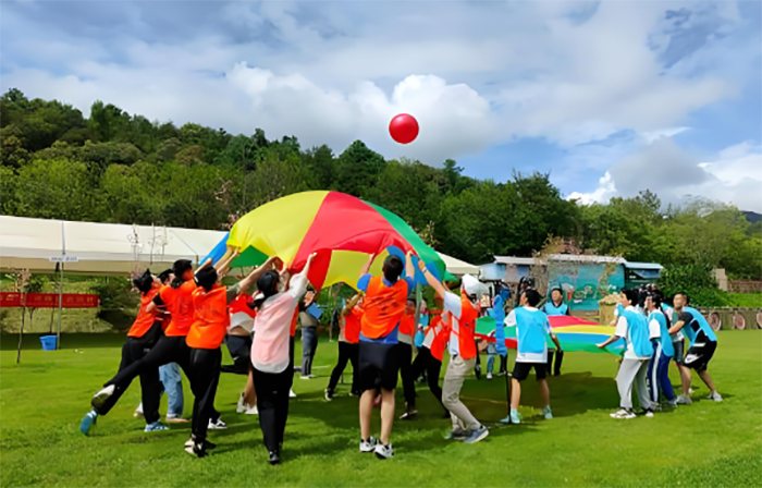 春日出发！解锁研学团建“全龄段成长体验”新方式_研学旅游_业务板块_中启未来国际教育集团
