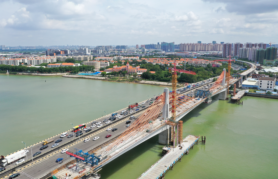 佛山地铁3号线有新进展顺德水道大桥合龙