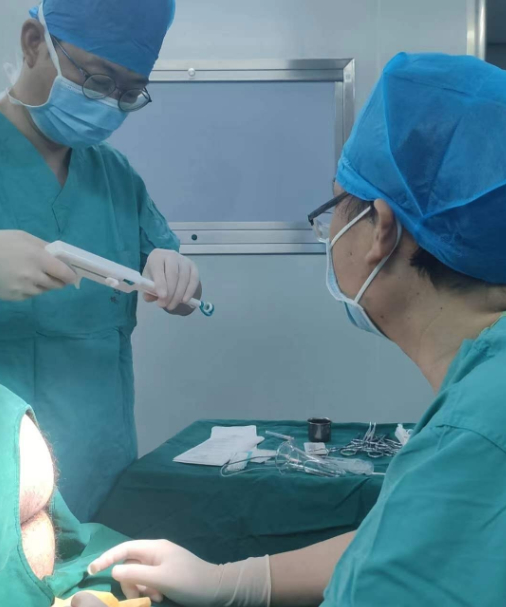 痔疮套扎吻合器怎么用“微创无痛”痔手术时代丨肛肠套扎吻合器首次在中医肛肠科痔手术中应用_https://www.jmylbn.com_新闻资讯_第6张