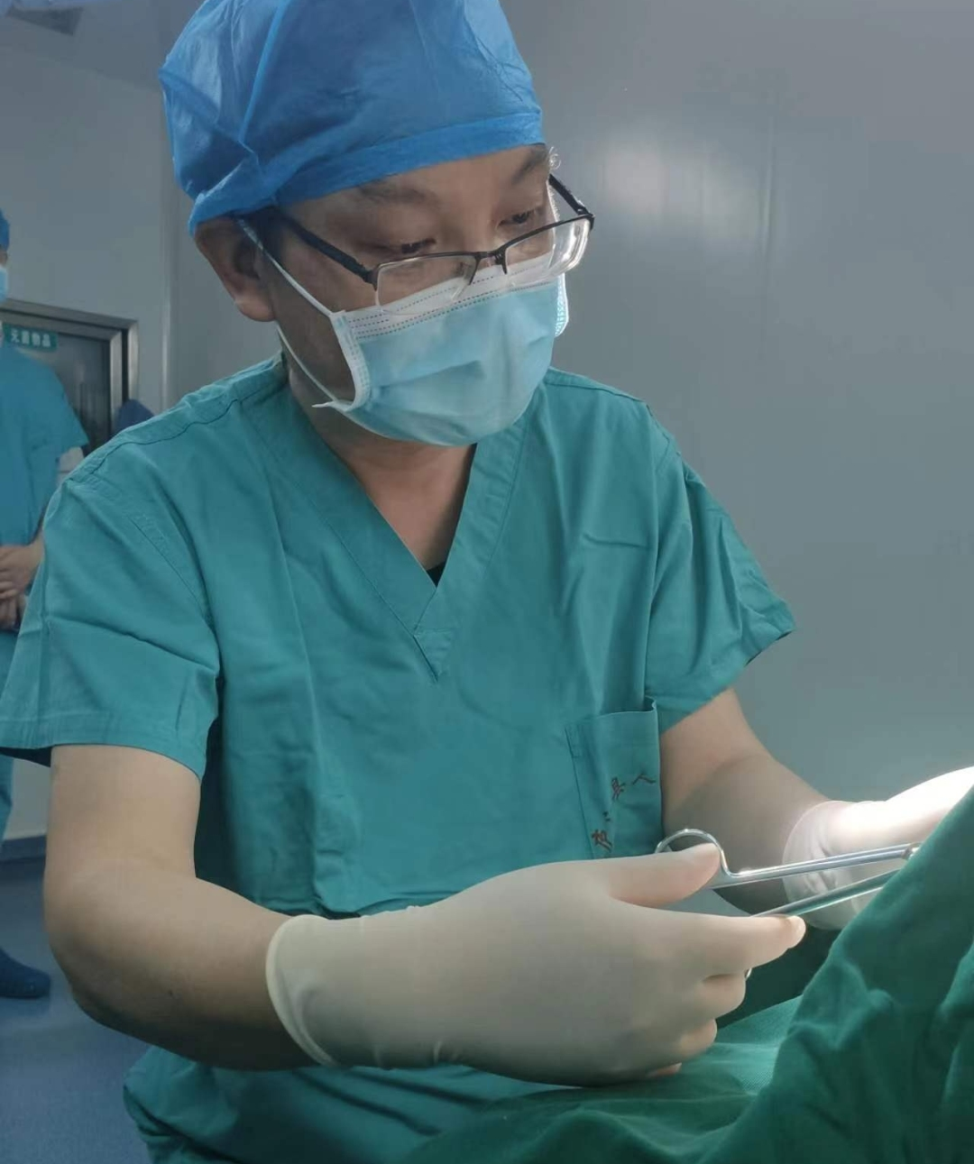 痔疮套扎吻合器怎么用“微创无痛”痔手术时代丨肛肠套扎吻合器首次在中医肛肠科痔手术中应用_https://www.jmylbn.com_新闻资讯_第5张