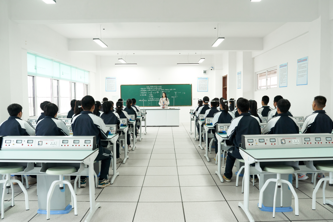 大連民辦高中收費標準_大連民辦高中_大連民辦高中哪個學校好