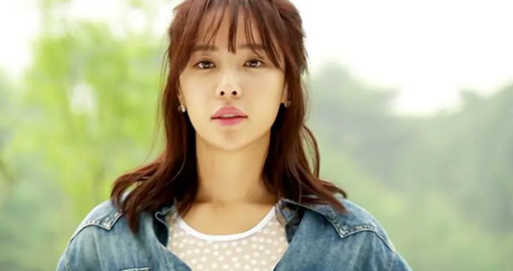 韩国女明星黄正音结婚四年离婚 离婚原因尚未公开 轩鱼网 微信公众号文章阅读 Wemp