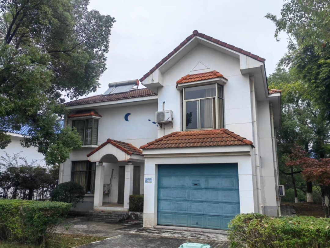 浏阳市永安镇黄花机场后勤基地11栋住宅整体转让