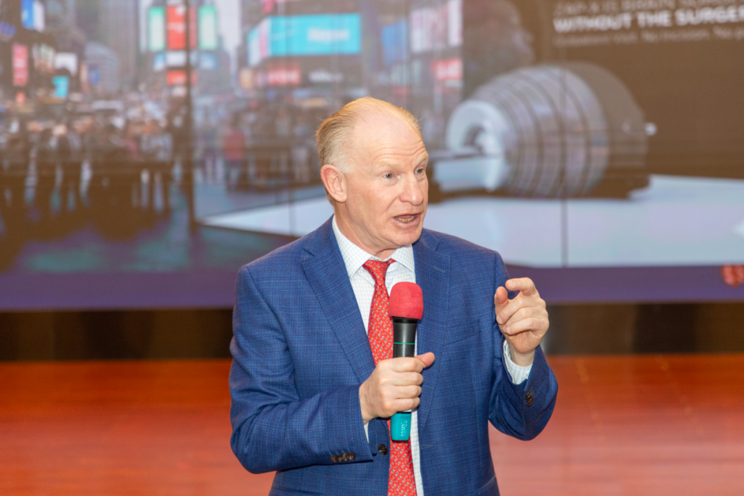 约翰·艾德勒（John R. Adler, Jr.）教授