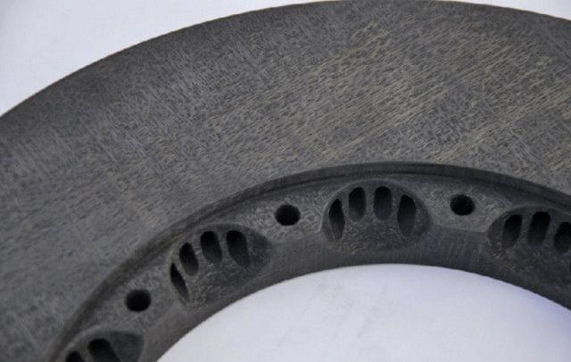 花4亿预算改飞机：F-35缘何为外国客户加装减速伞？的图5