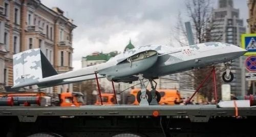 苏-57压轴，无人机缺席……俄罗斯红场阅兵里的“门道”的图8