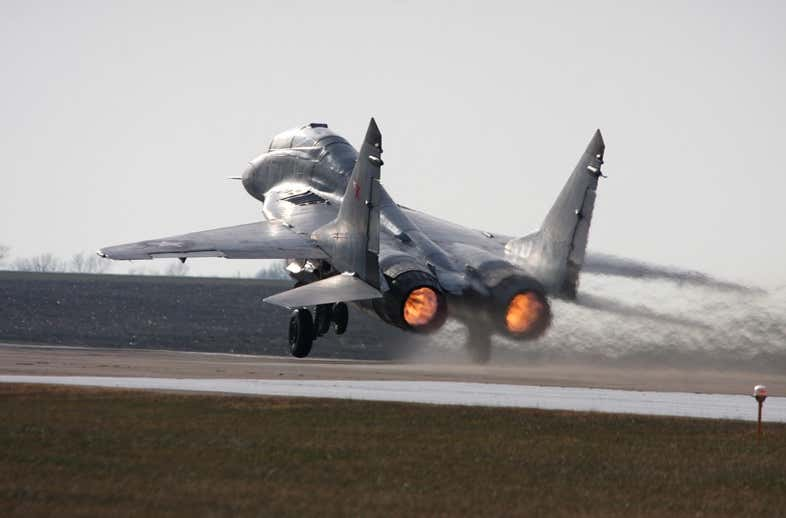 早讀 | 全球“海淘”三代機，美多支“私人空軍”間的軍備競賽的圖6