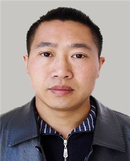 市政府办秘书四科科长,市烟办副主任,盐津县委常委,纪委书记,市文体局