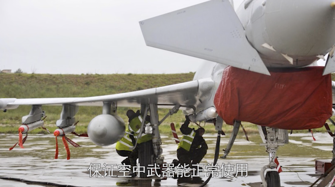 飛機(jī)是如何帶彈上天的？的圖17