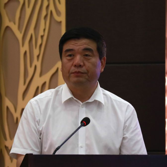 鸡西市副市长周春雁对鸡西市的概括,农业发展情况,农产品作了详细的