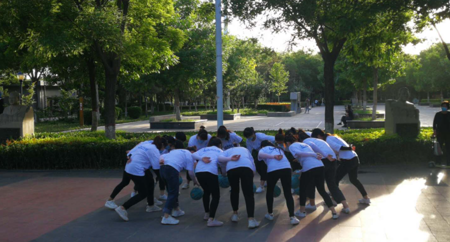 幼儿篮球的规则_幼儿篮球规则怎么教_篮球规则教幼儿学什么