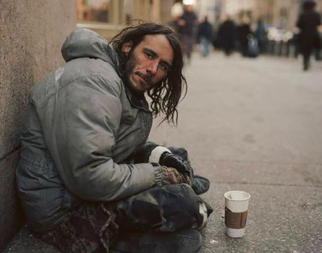 转圈圈欢呼, 长凳上辣眼睛的金属栏杆终于被拆啦