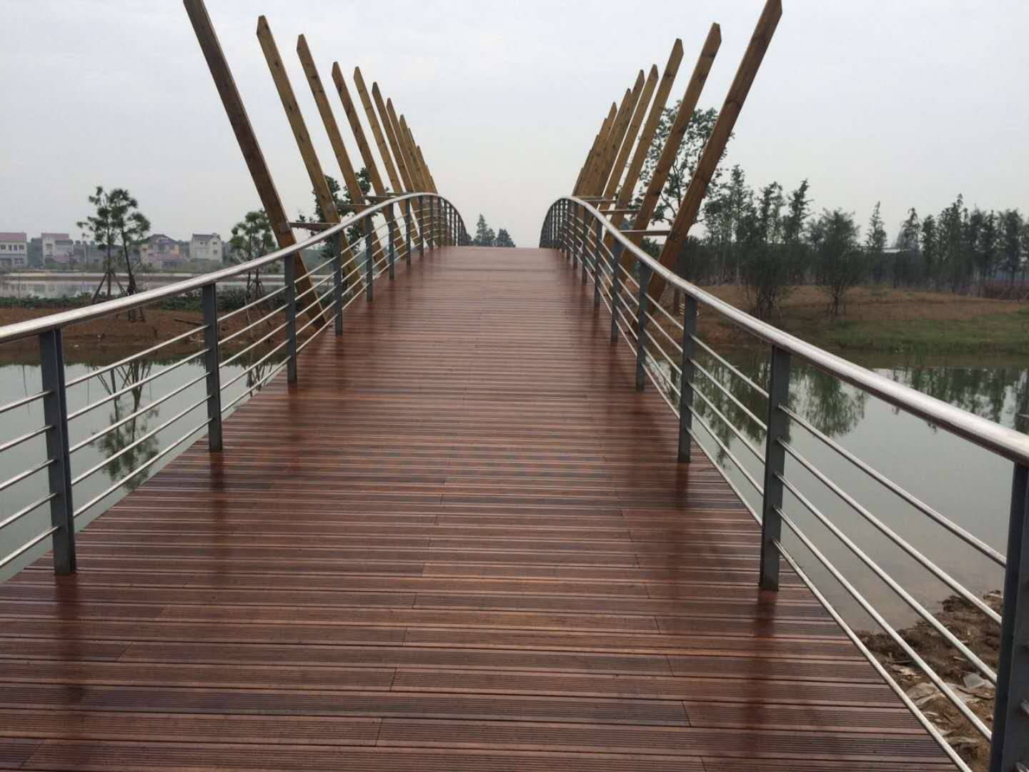 户外高耐竹材料质量承诺函