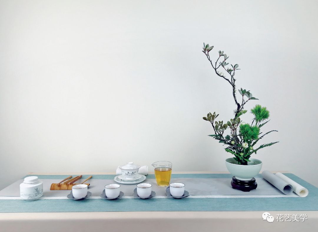 一茶席，无花不美，有花则仙