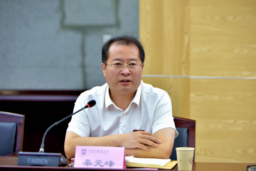 西安外国语大学与东方正龙校企合作实验室签约仪式举行