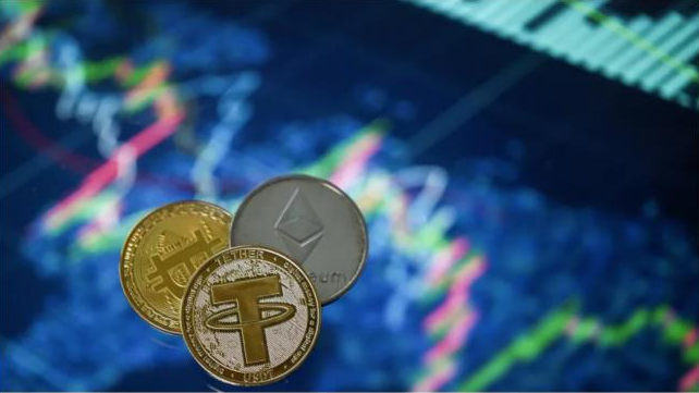 加密货币的风险_分析加密货币市场中的技术风险管理：如何确保投资者的资产安全_投资加密货币的刑事风险