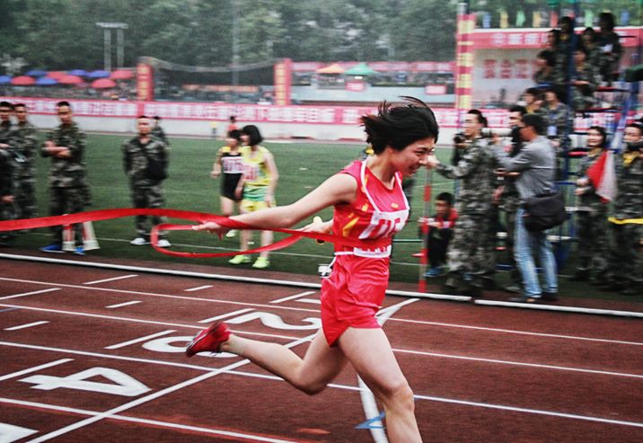 校运动会加油稿100篇，满足您的各种助威需求(校运会加油稿范文精选)