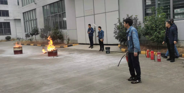 2021.01.28 消防演习6.png