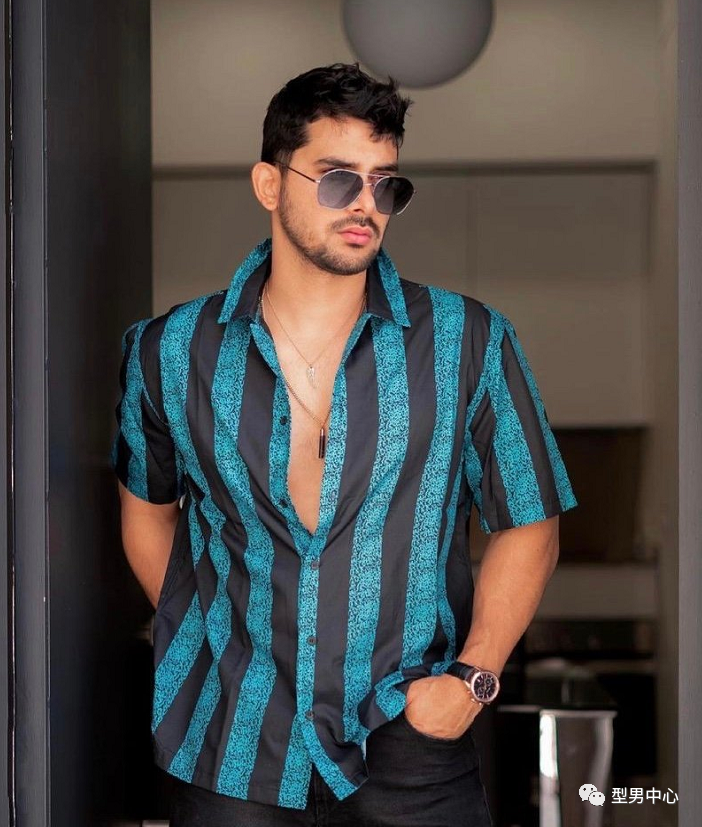 猛男夏日必备穿搭!帅气又有型!-友友