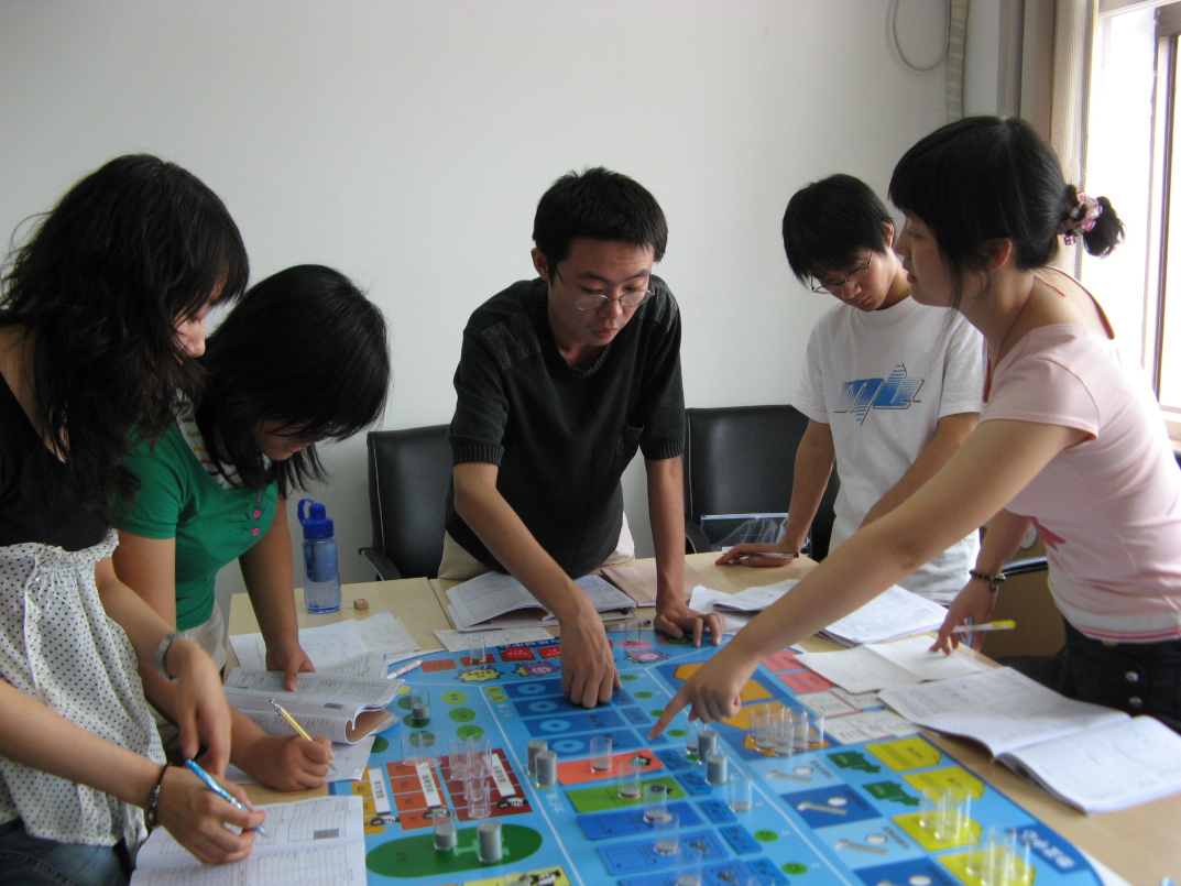 第1次实践课-企业经营沙盘模拟2.PNG