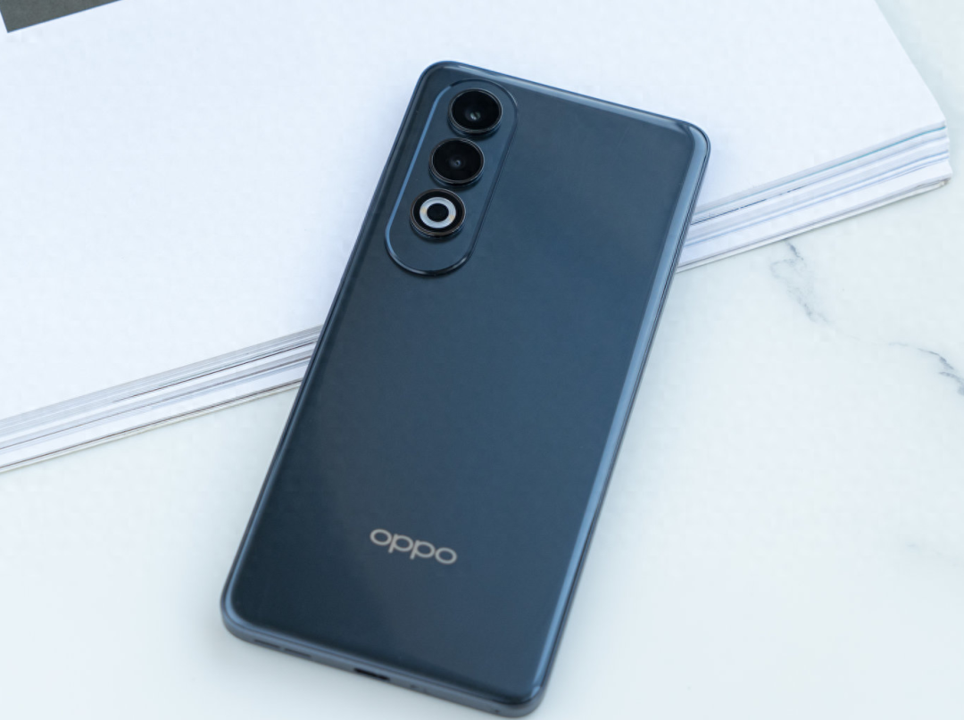 手机就买续航强的，这3款用两天不充电，最低仅1799元