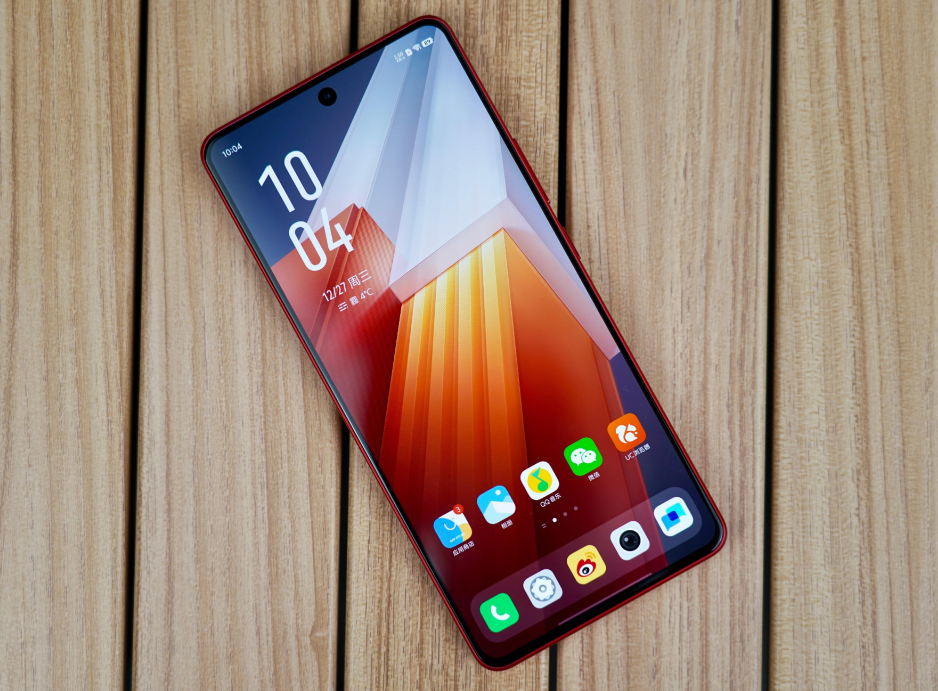 买手机不一定要很贵，目前这3款有很高的口碑，性能强轻松用四年