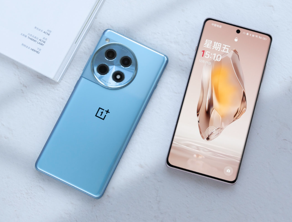 买手机不一定要很贵，目前这3款有很高的口碑，性能强轻松用四年