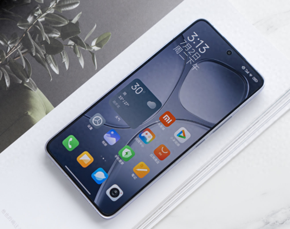 打造极致体验！这3款手机才两千多就有顶级性能，流畅用五年