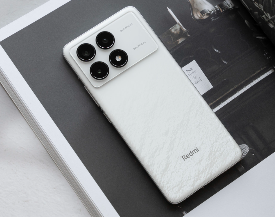 打造极致体验！这3款手机才两千多就有顶级性能，流畅用五年